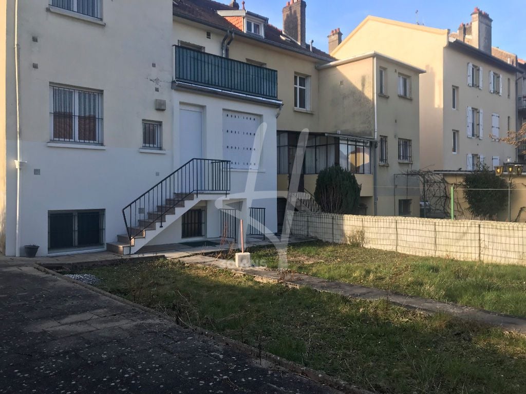 Flat Route de Lorry in Metz