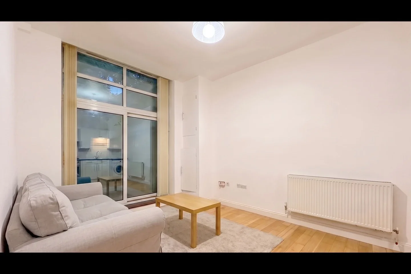 Flat Walworth Road in Greater London