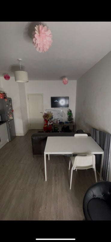 Room Stockton Road in Sunderland