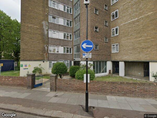 Flat Barking Road in Greater London