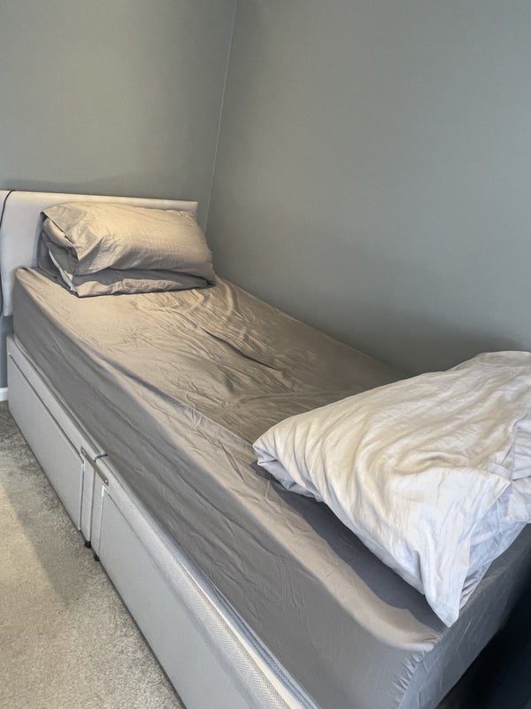 Room West Thorpe in Basildon