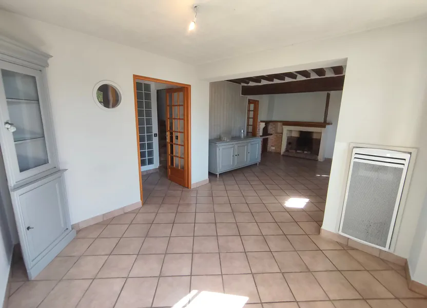 Appartement D 3 à Ussy-sur-Marne