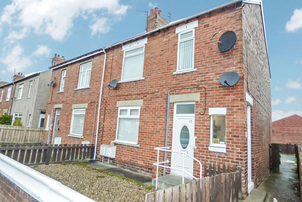 Flat Rosalind Avenue in Bedlington
