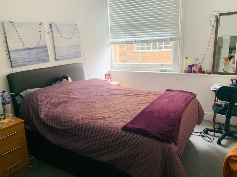 Room Great Sutton Street in Greater London