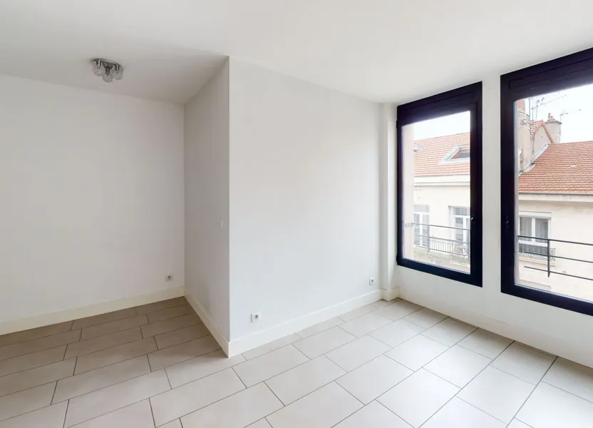 Appartement Cours Jovin Bouchard à Saint-Étienne