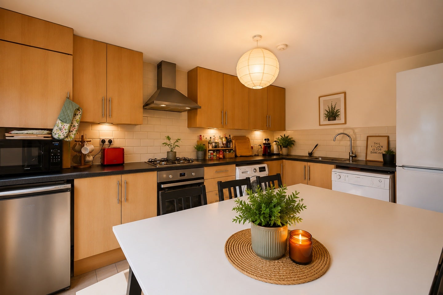 Room Albany Close in Greater London
