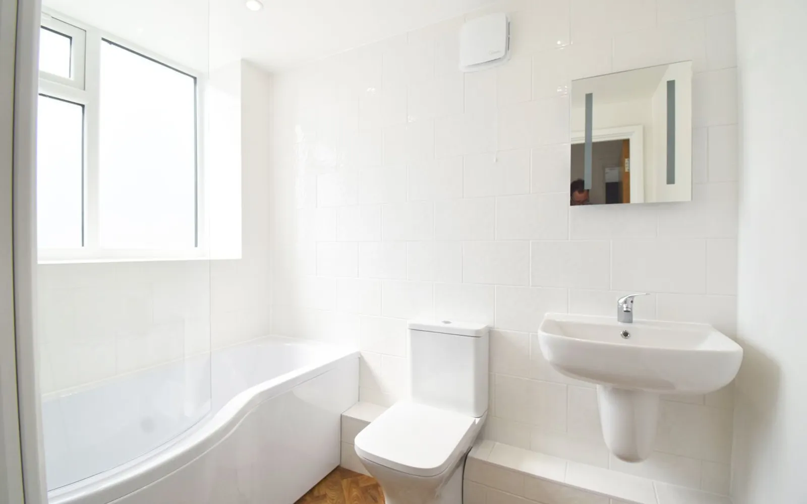 Flat Araby Corner in Borough of Spelthorne