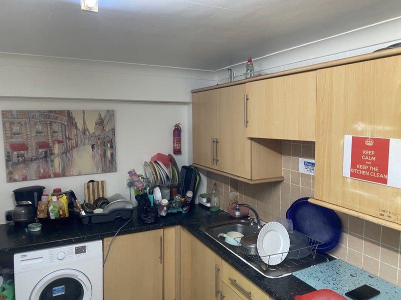 Room Pelly Road in Greater London