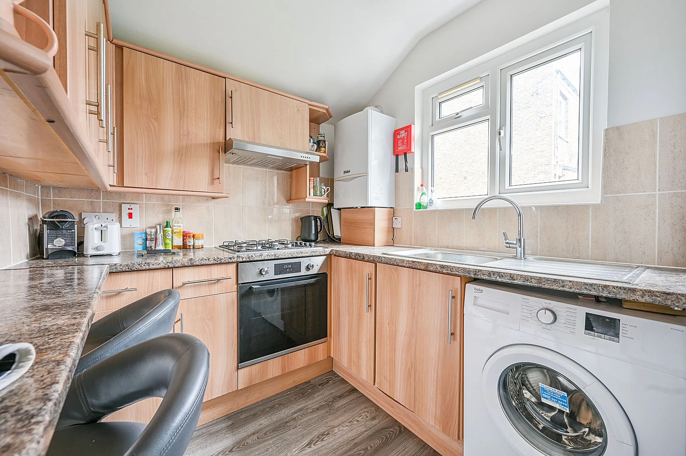 Flat Sulgrave Road in Greater London
