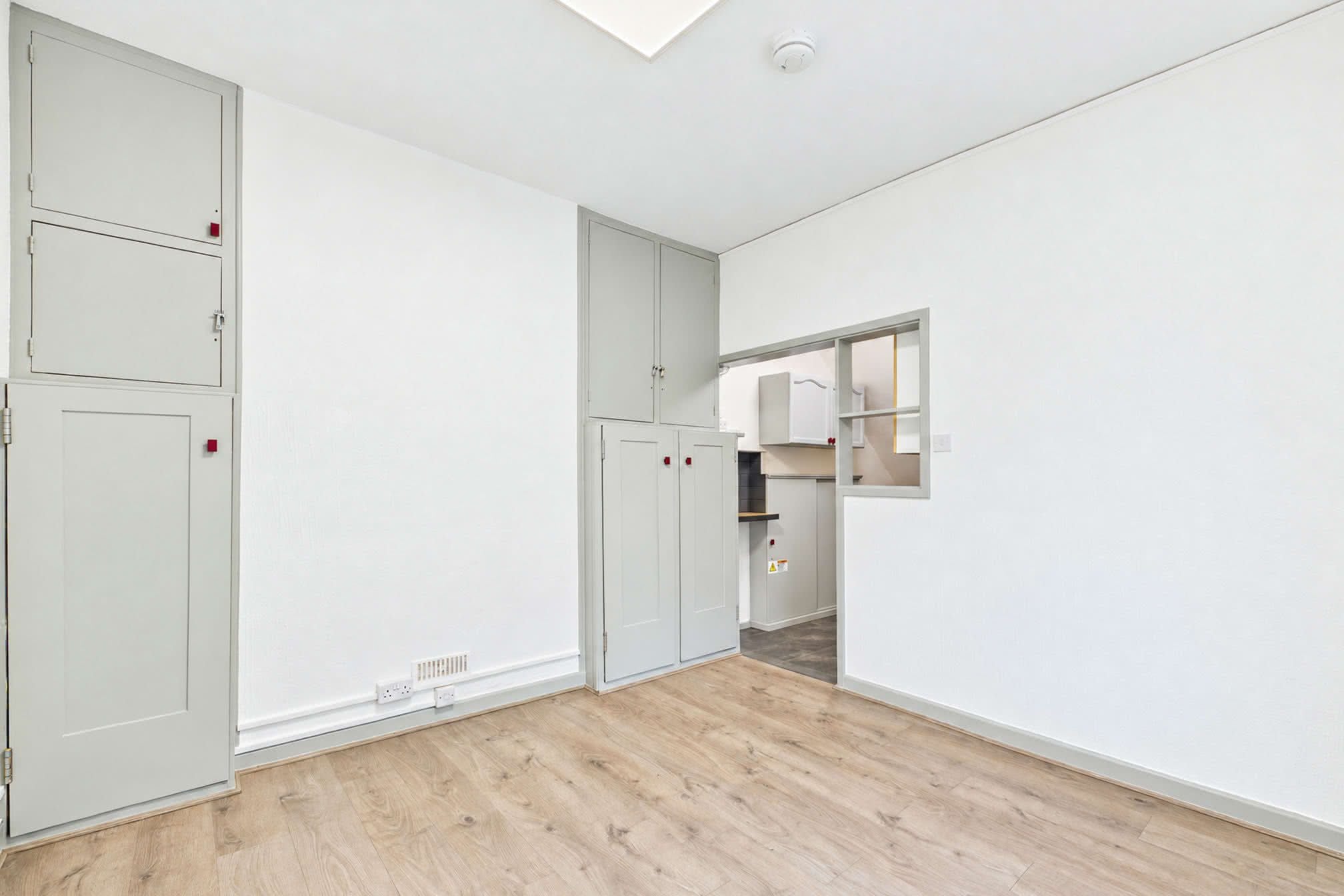 Flat Torwood Street in Torquay