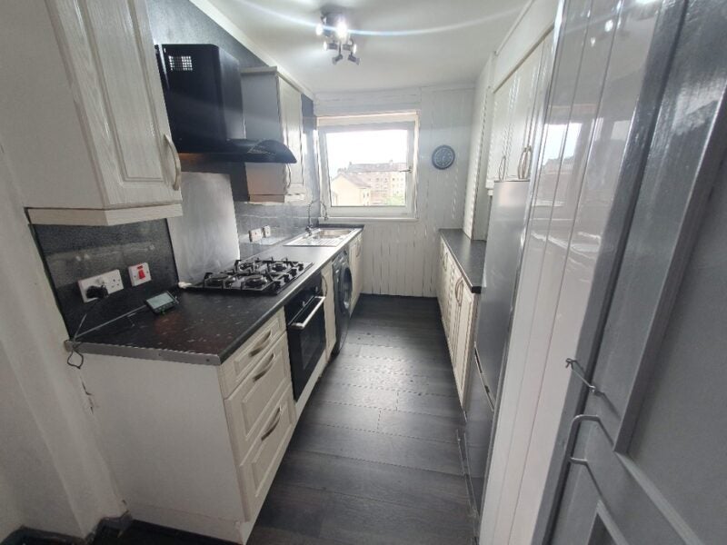 Flat Armadale Court in Glasgow