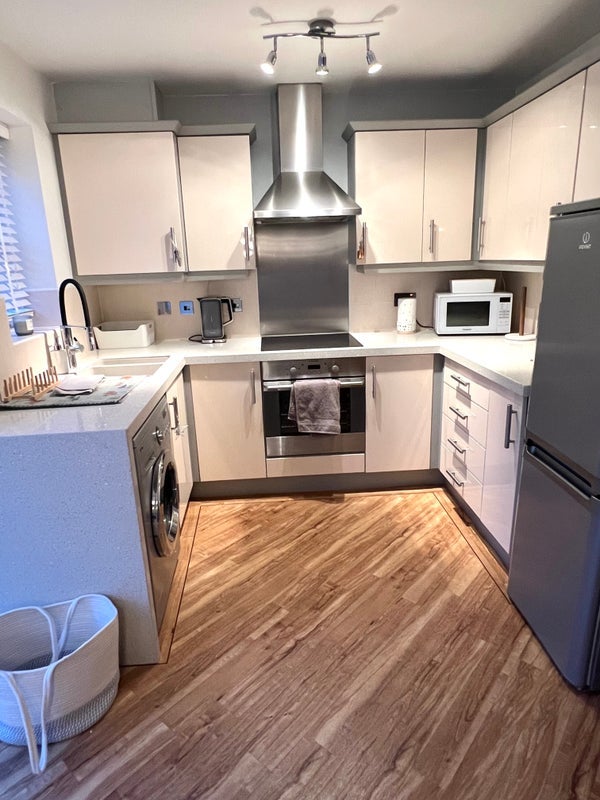 Room Rimmon Close in Oldham