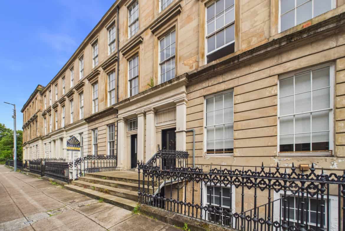 Flat West Princes Street in Glasgow