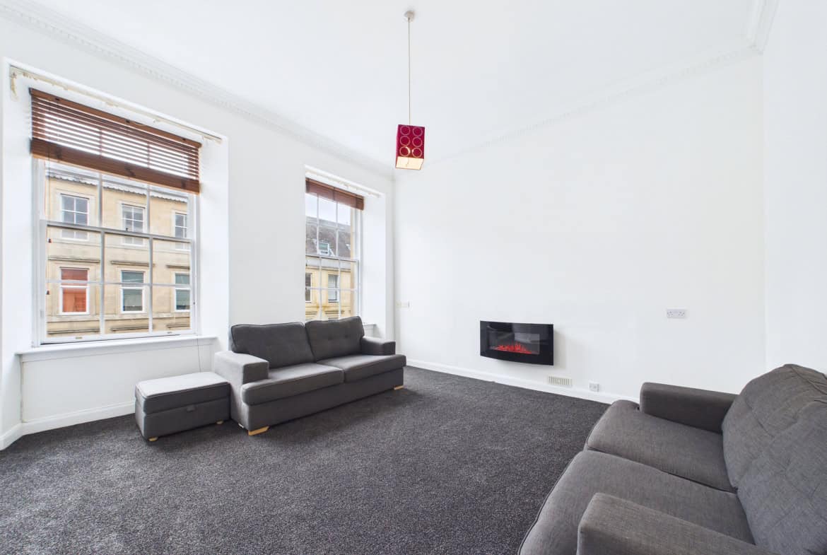 Flat West Princes Street in Glasgow