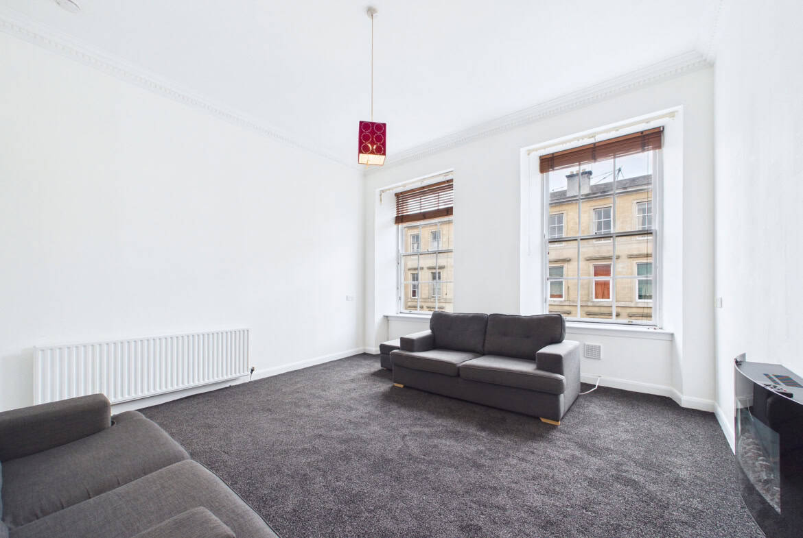 Flat West Princes Street in Glasgow