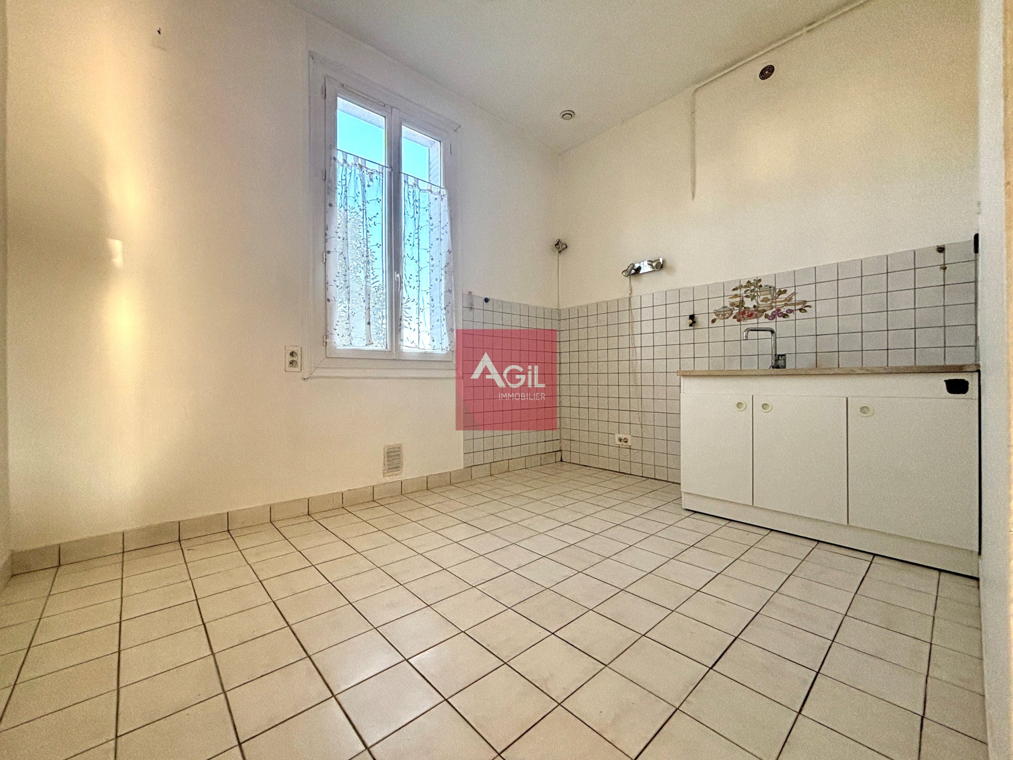 Flat Rue des Eaux Claires in Grenoble