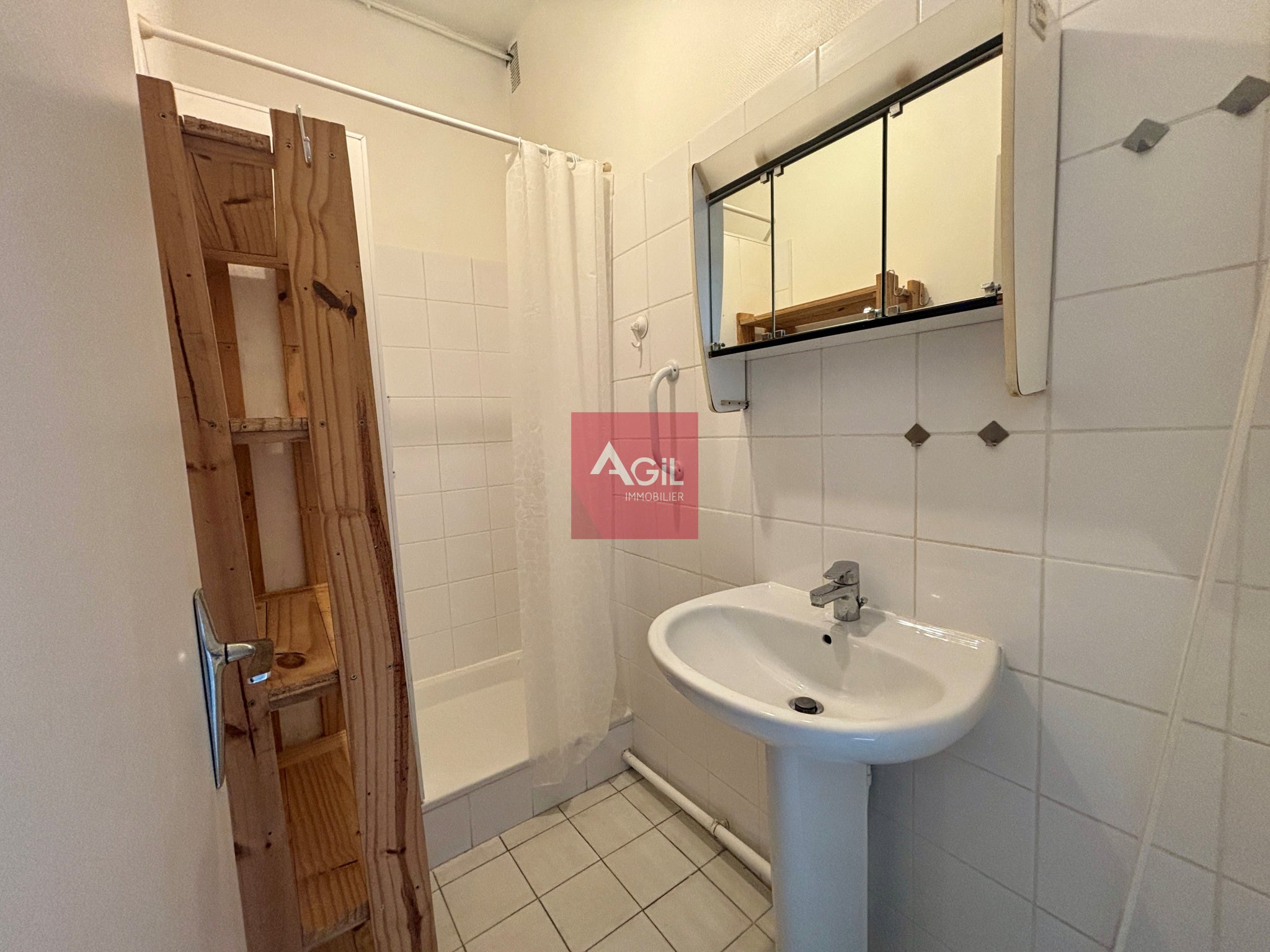 Flat Rue des Eaux Claires in Grenoble