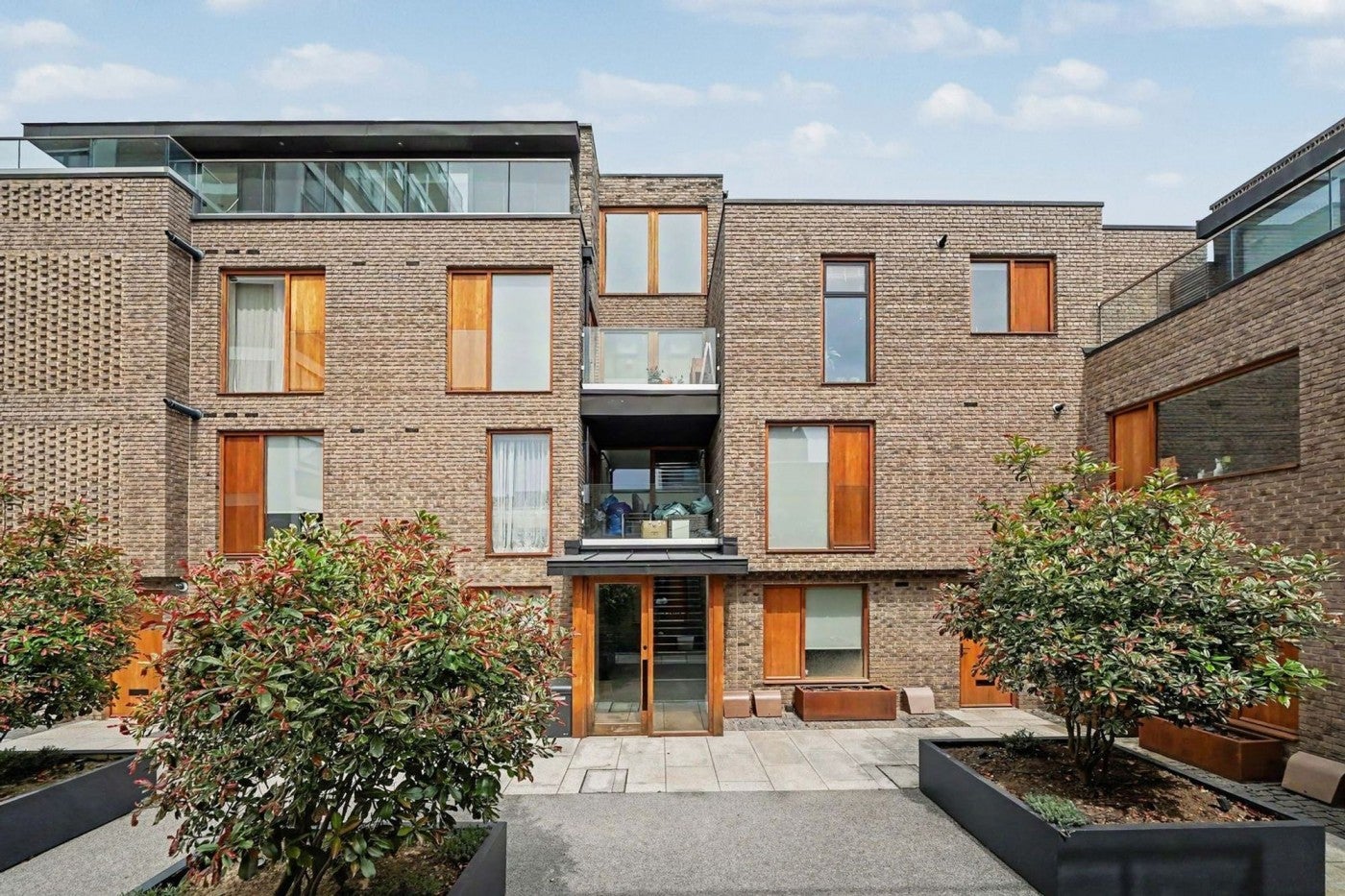 Flat Wilberforce Road in Greater London