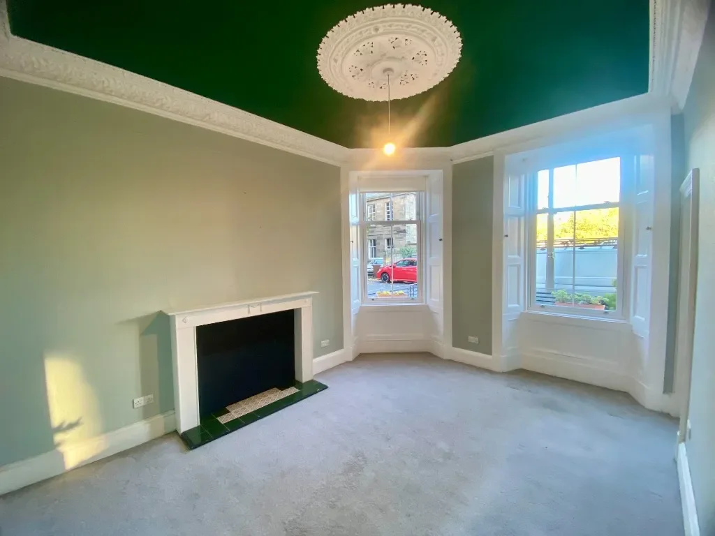 Flat Bonnington Grove in City of Edinburgh