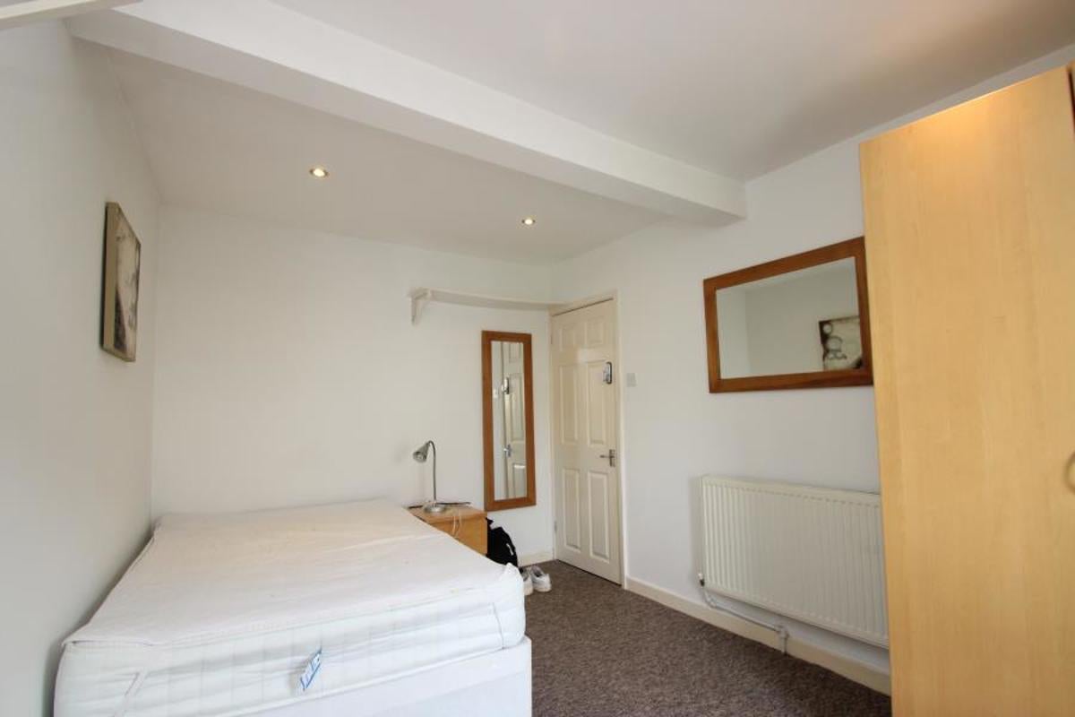 Room South Street in Bristol
