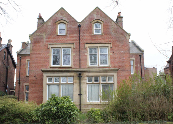 Flat Garstang Road in Preston