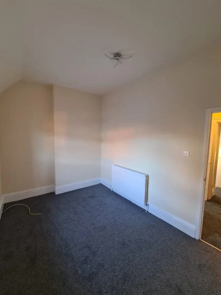 Flat Bedell Road in The Stukeleys