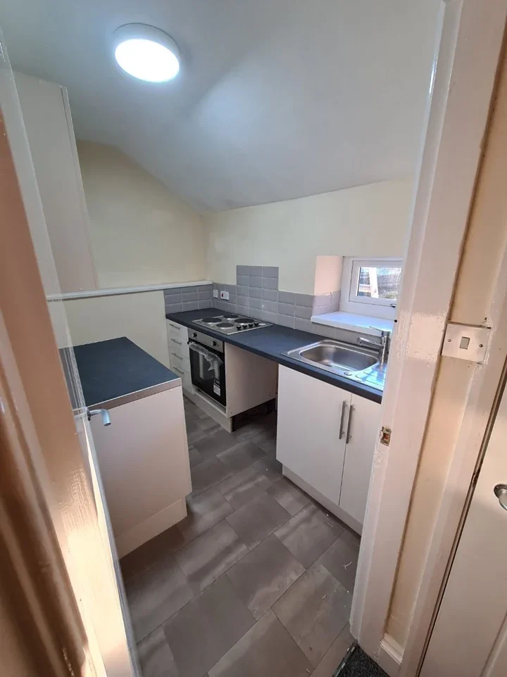 Flat Bedell Road in The Stukeleys