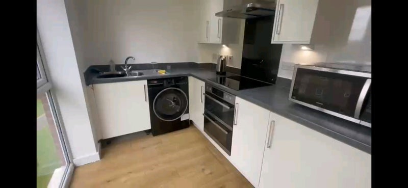 Room Springmeadow Road in Birmingham