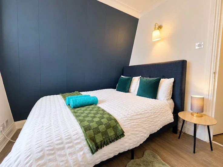 Flat Caledonian Road in Greater London