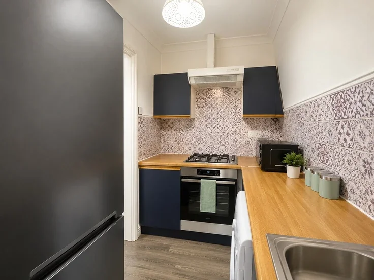 Flat Caledonian Road in Greater London