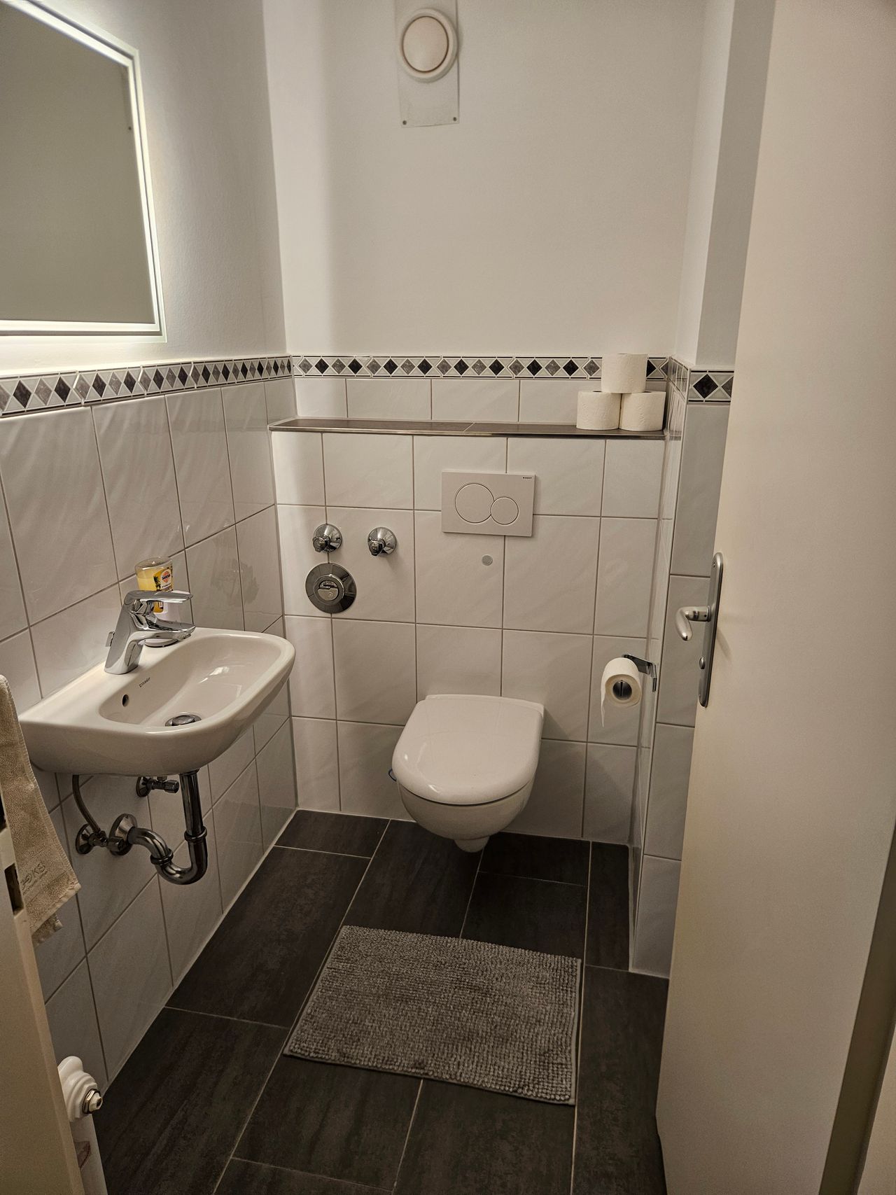 Zimmer Kurt-Eisner-Straße in München