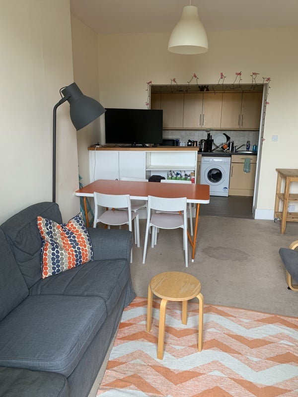 Room Buccleuch Terrace in City of Edinburgh