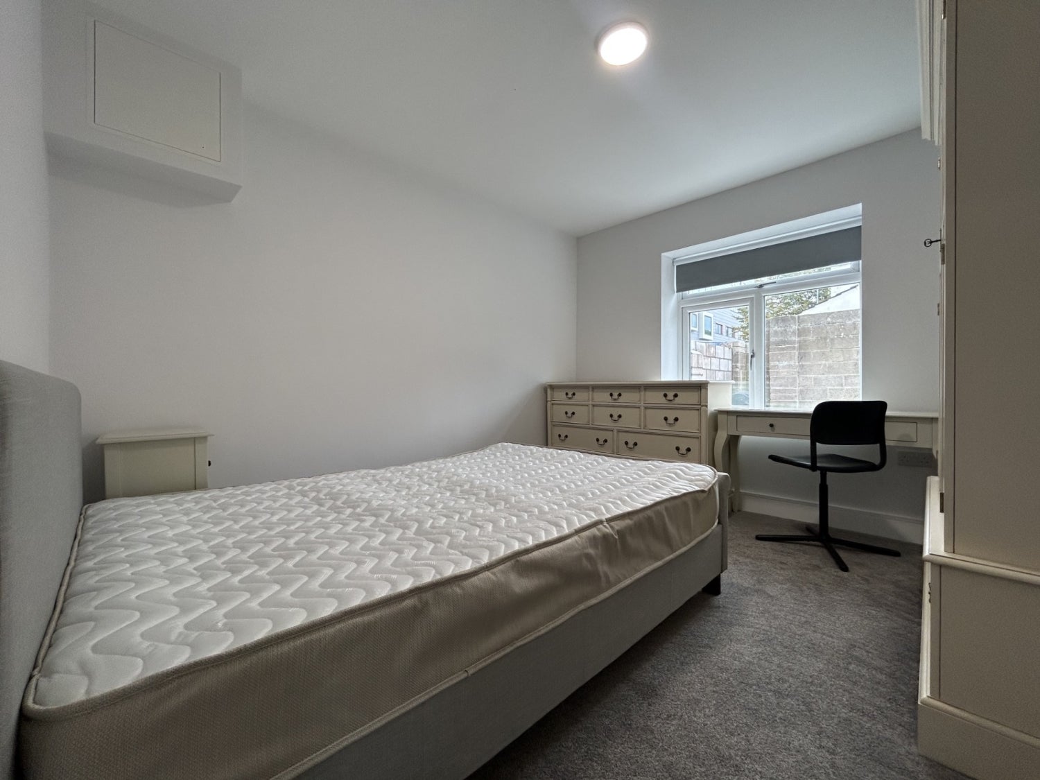 Flat Ruthin Gardens in Cardiff