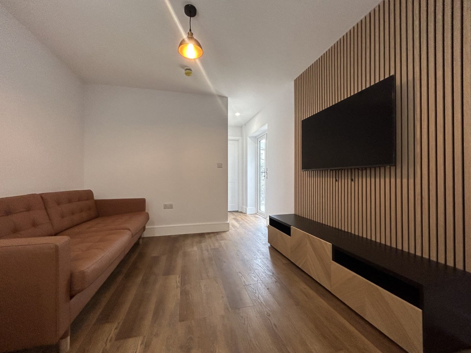 Flat Ruthin Gardens in Cardiff