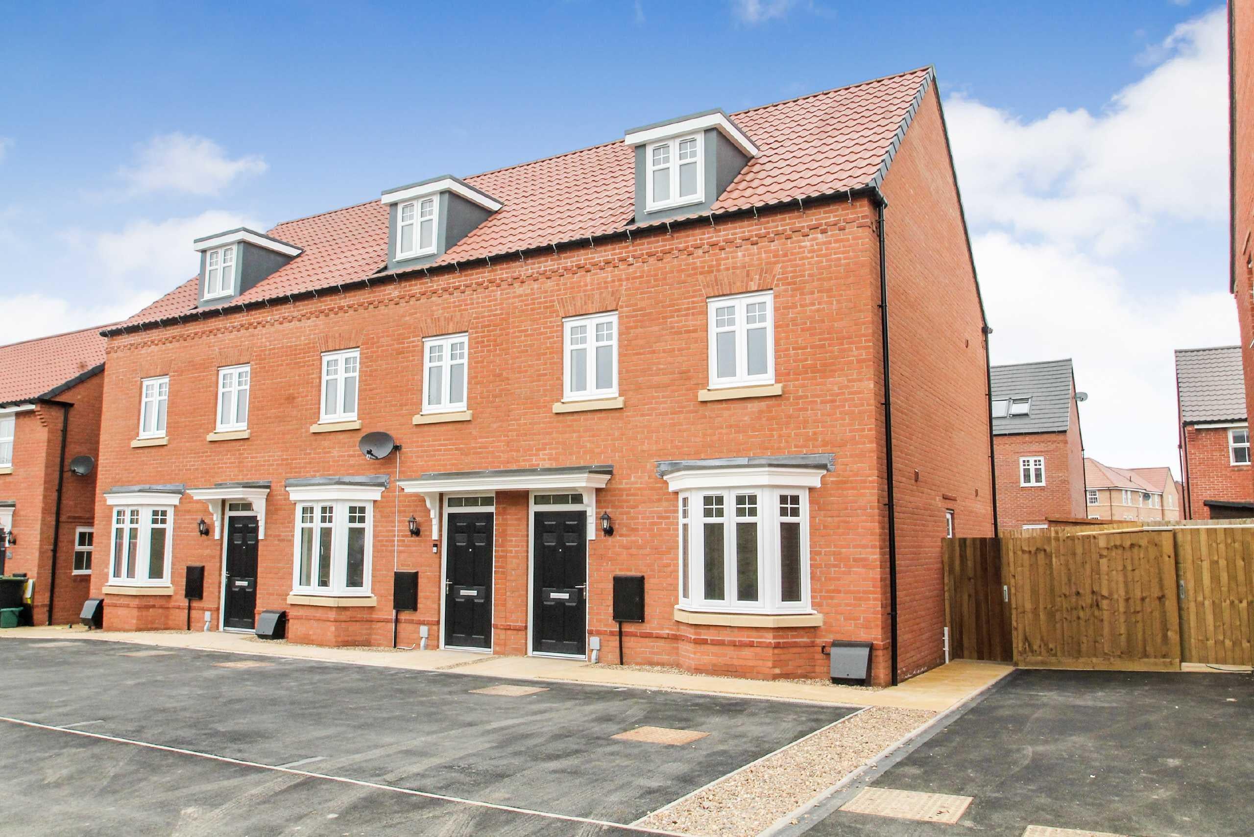 House Kingfisher Road in Thrapston
