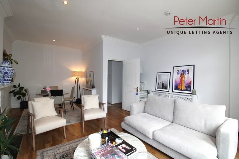 Flat Portsdown Mews in Greater London