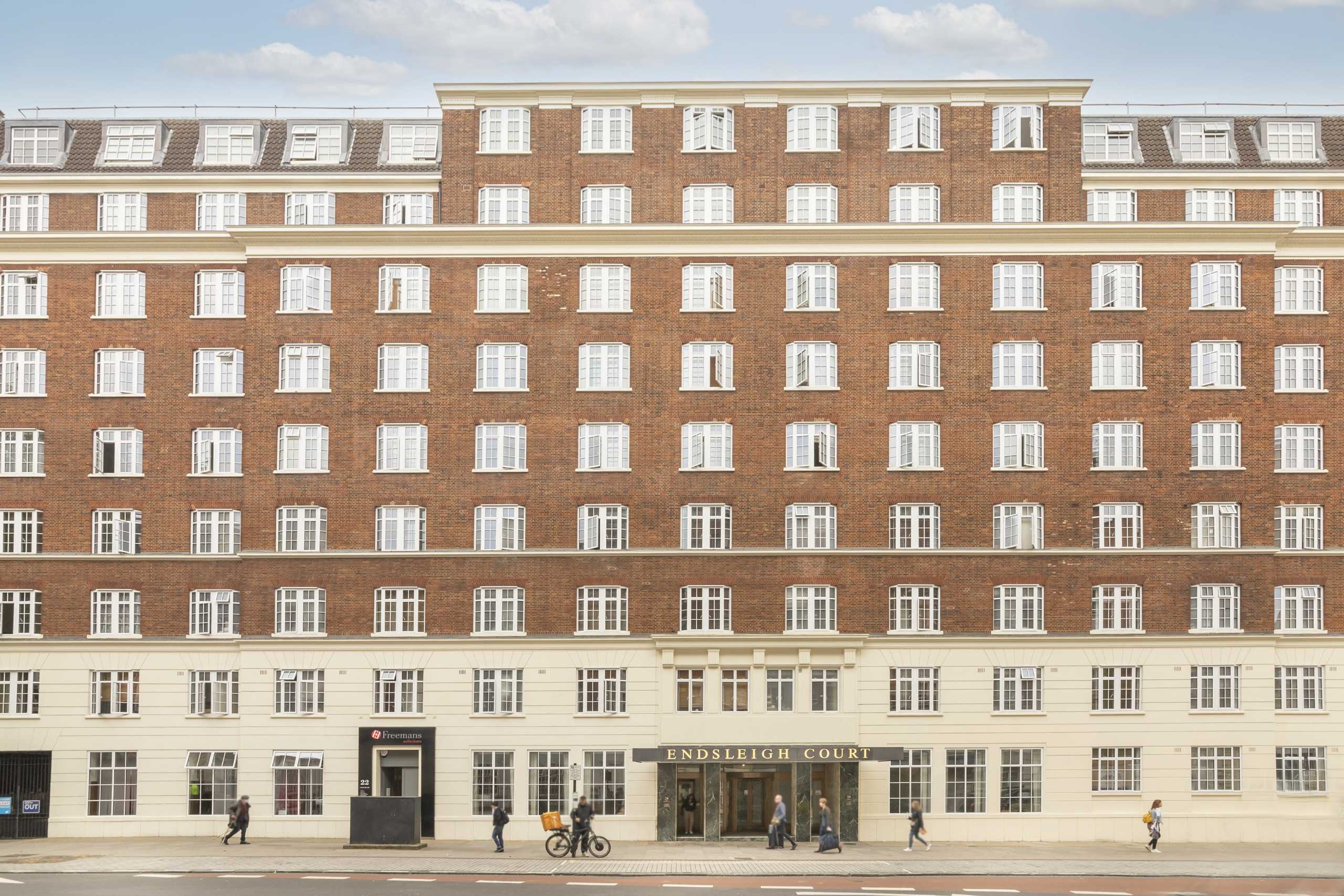 Flat Upper Woburn Place in Greater London