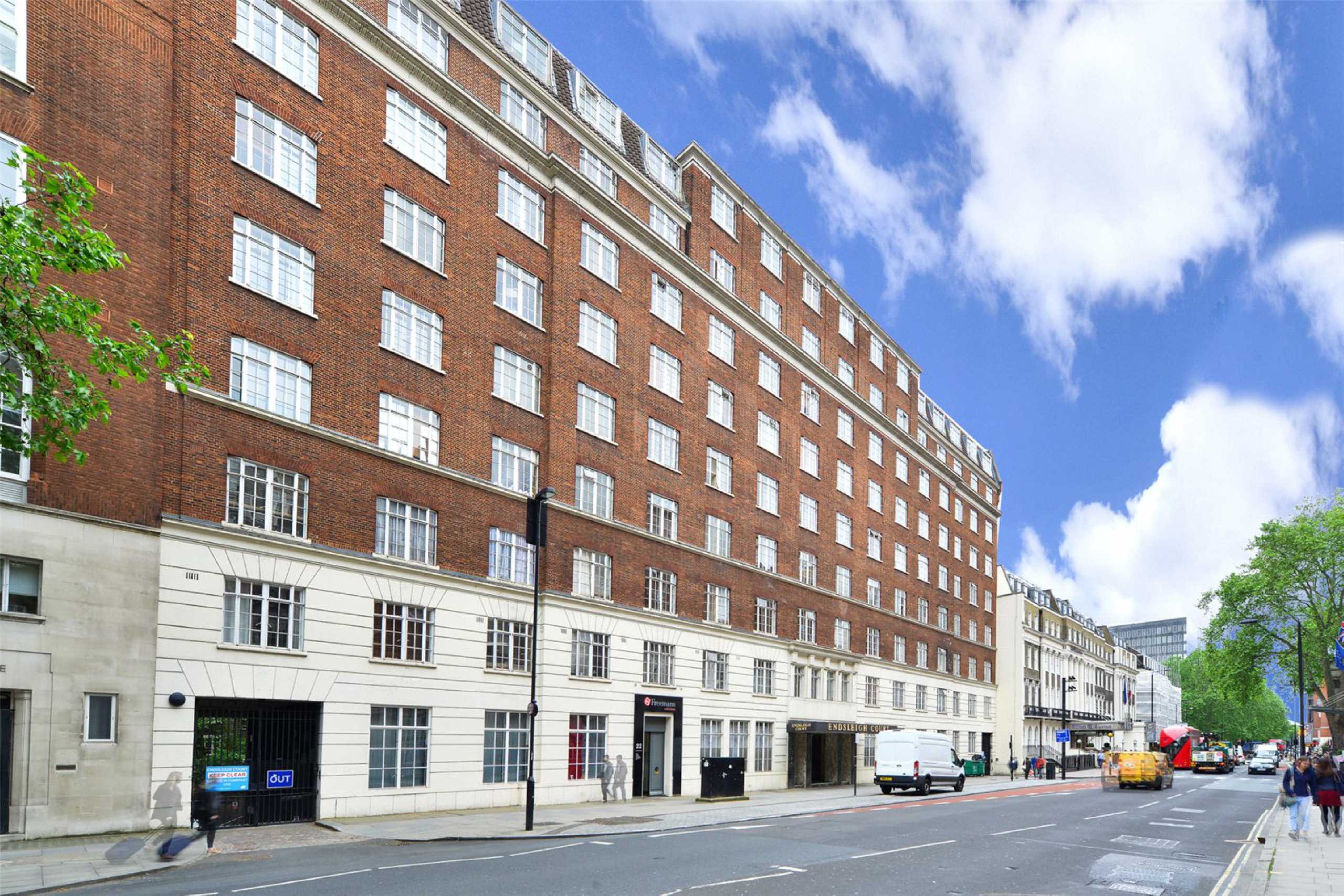 Flat Upper Woburn Place in Greater London