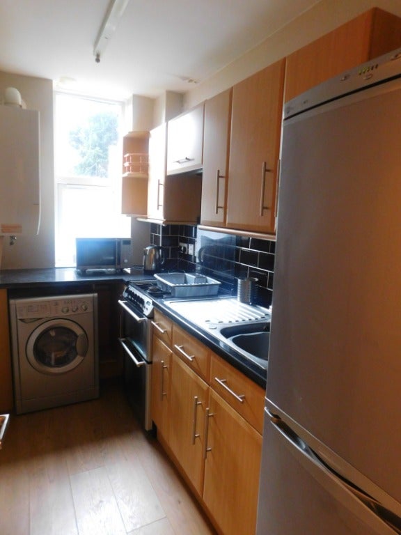 Room Roslin Street in Aberdeen City