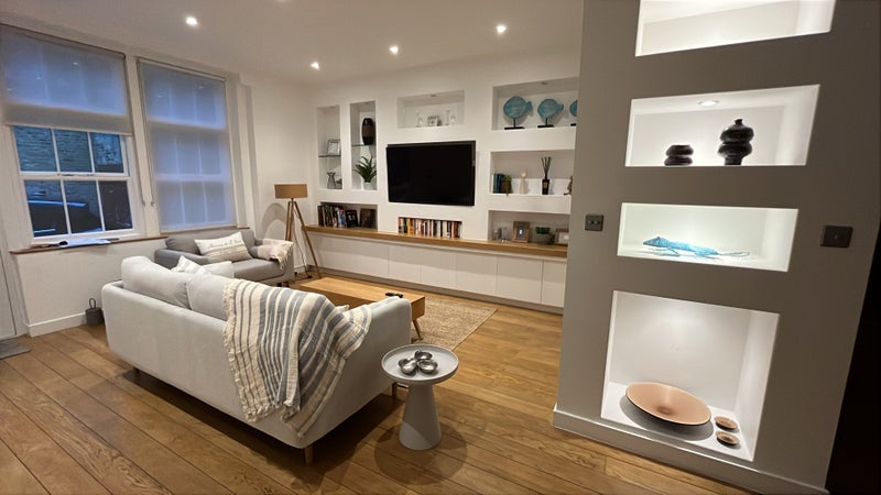 House Weymouth Mews in City of Westminster