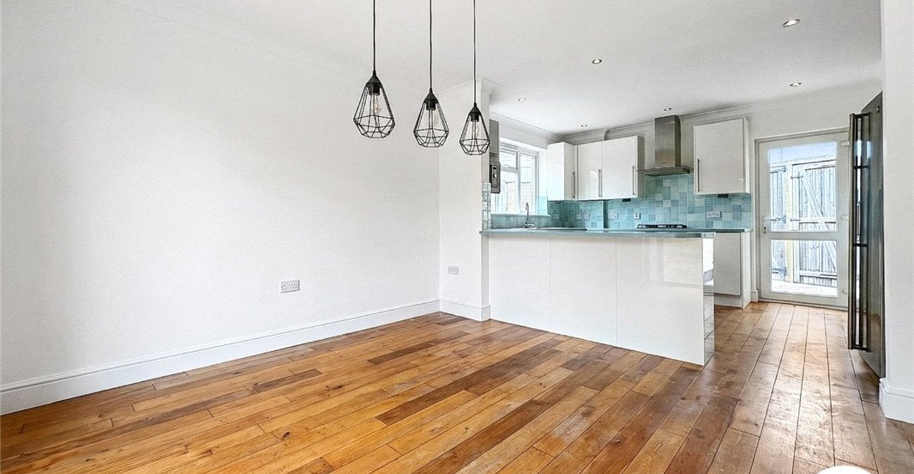 House Eccleston Close in Greater London