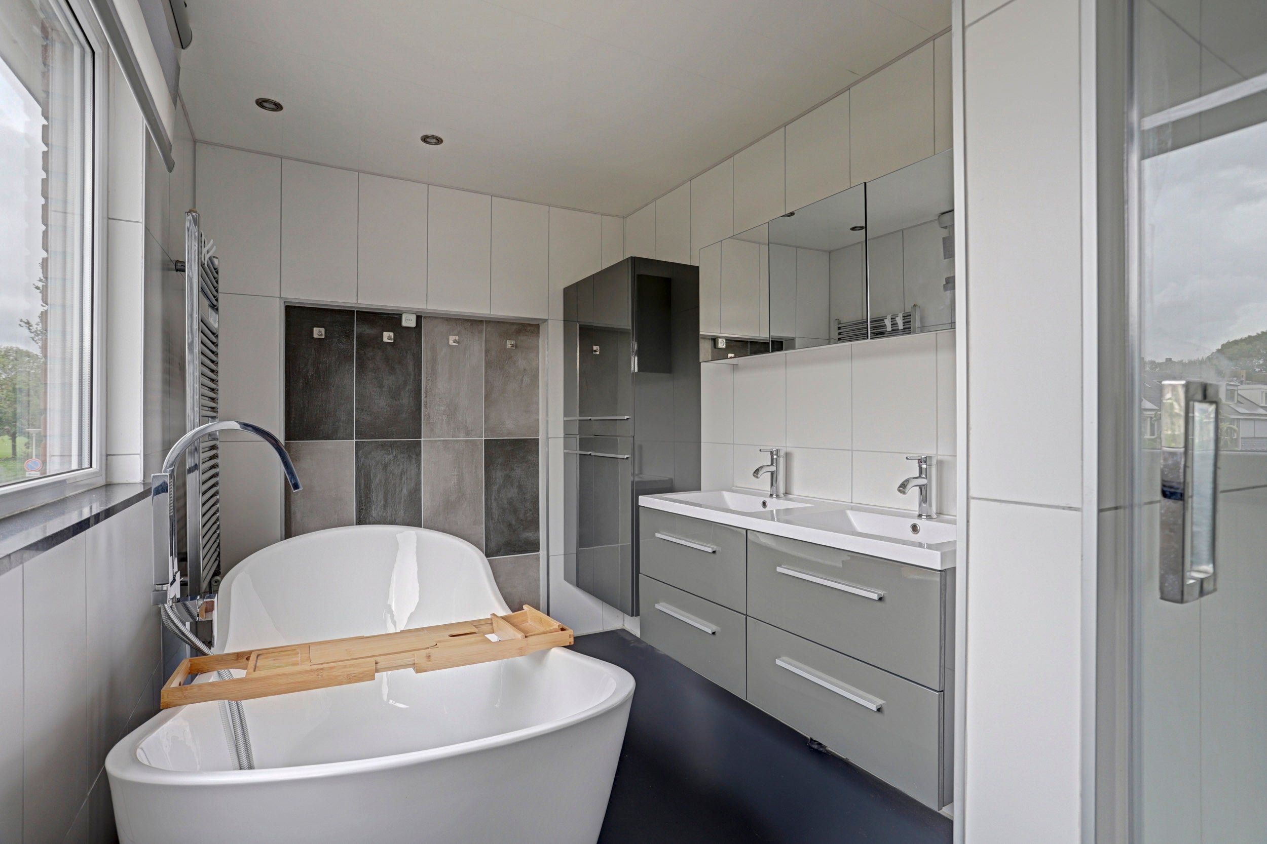 Tussenwoning te koop: Schultz van Haegenstraat 26, Hendrik-Ido-Ambacht