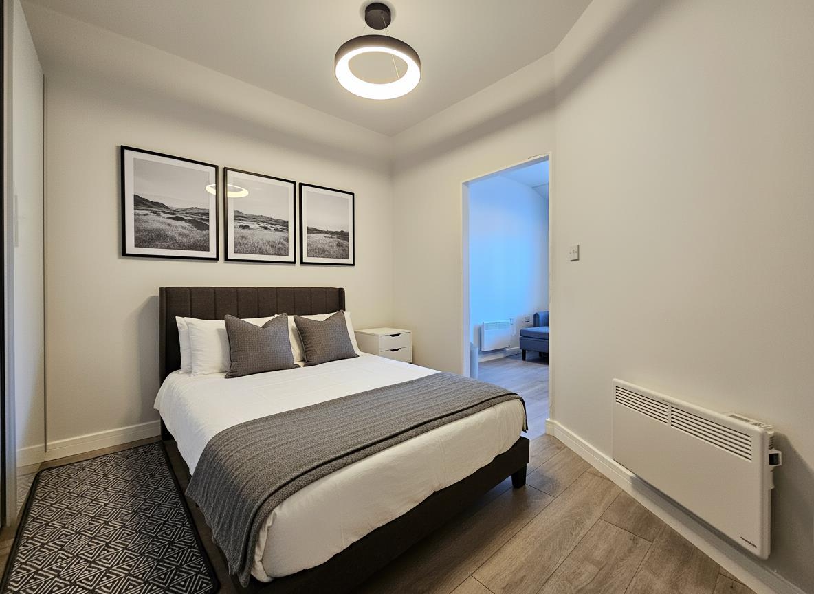 Flat Manchester Road in Trafford