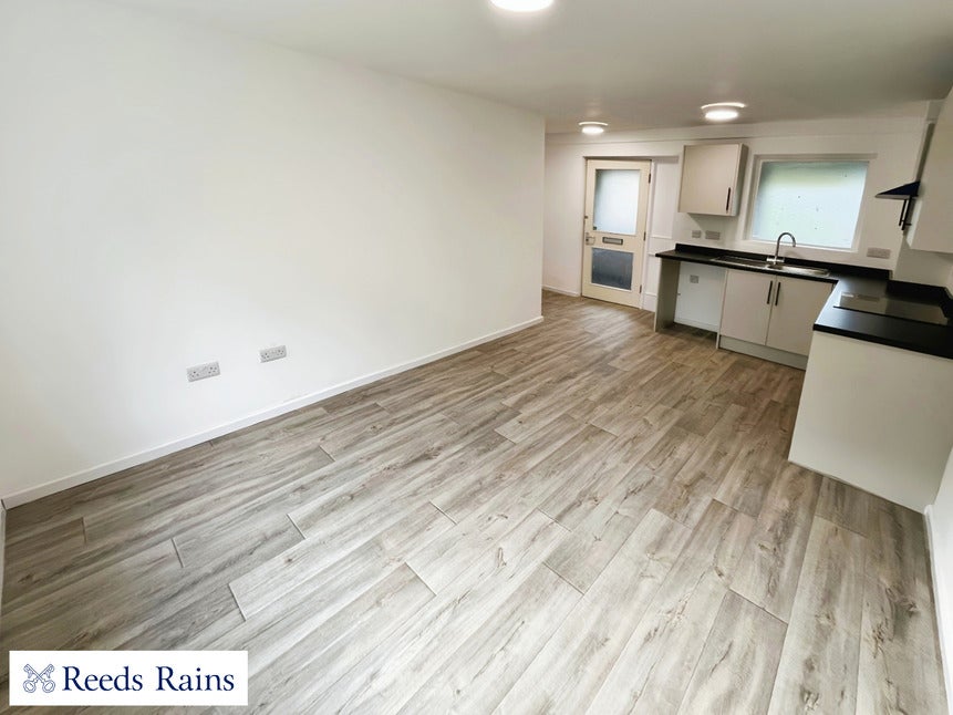 Flat Gloucester Grange in Newcastle-under-Lyme