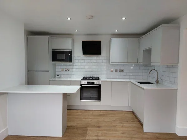 Flat Castlebar Park in Greater London