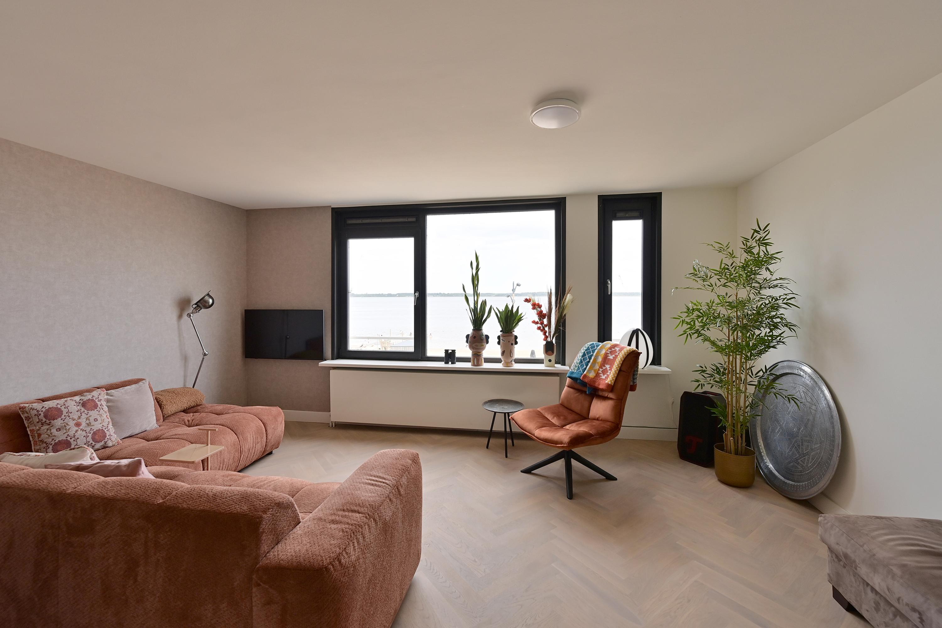 Appartement te koop: Zomerkade 202, Huizen