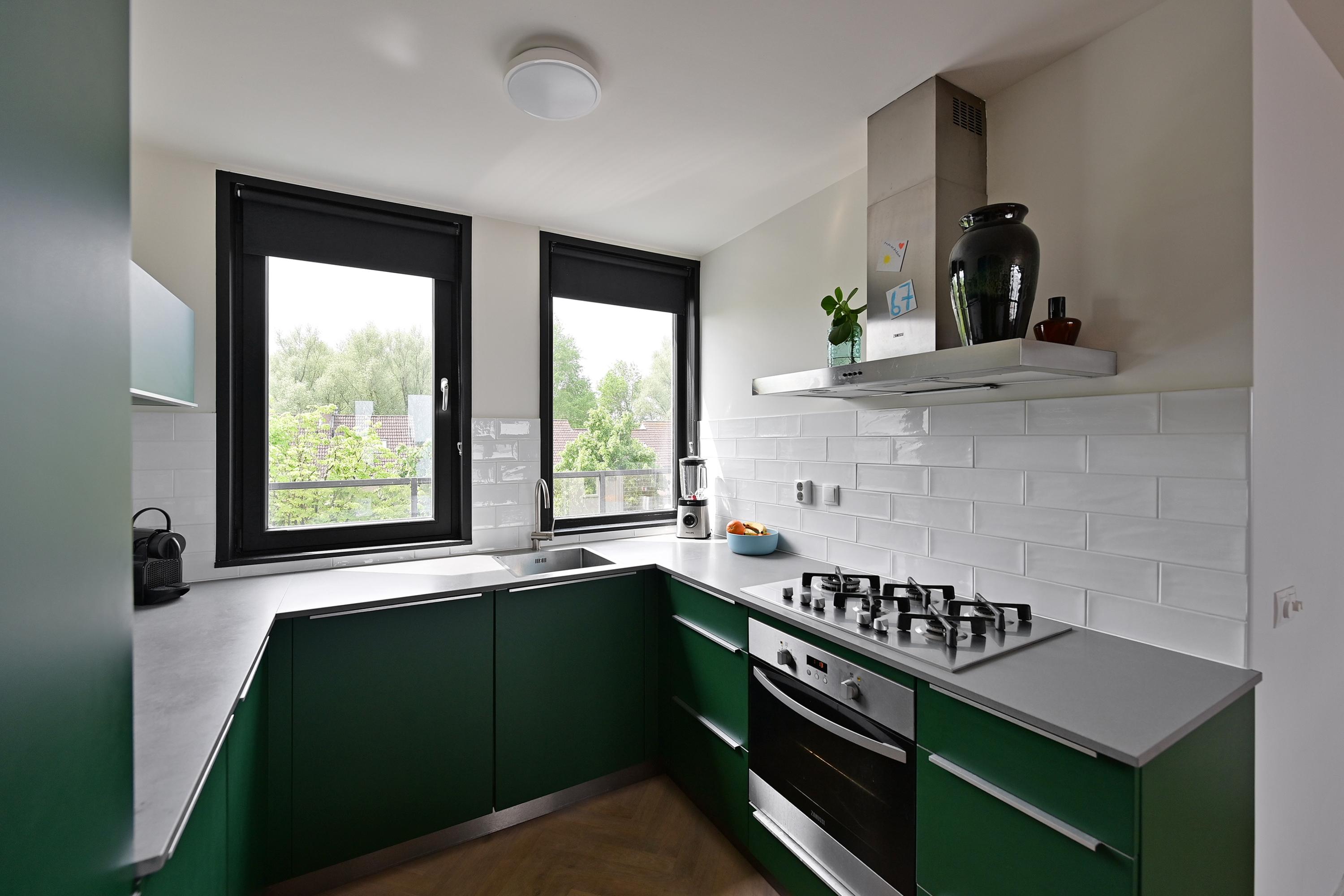 Appartement te koop: Zomerkade 202, Huizen