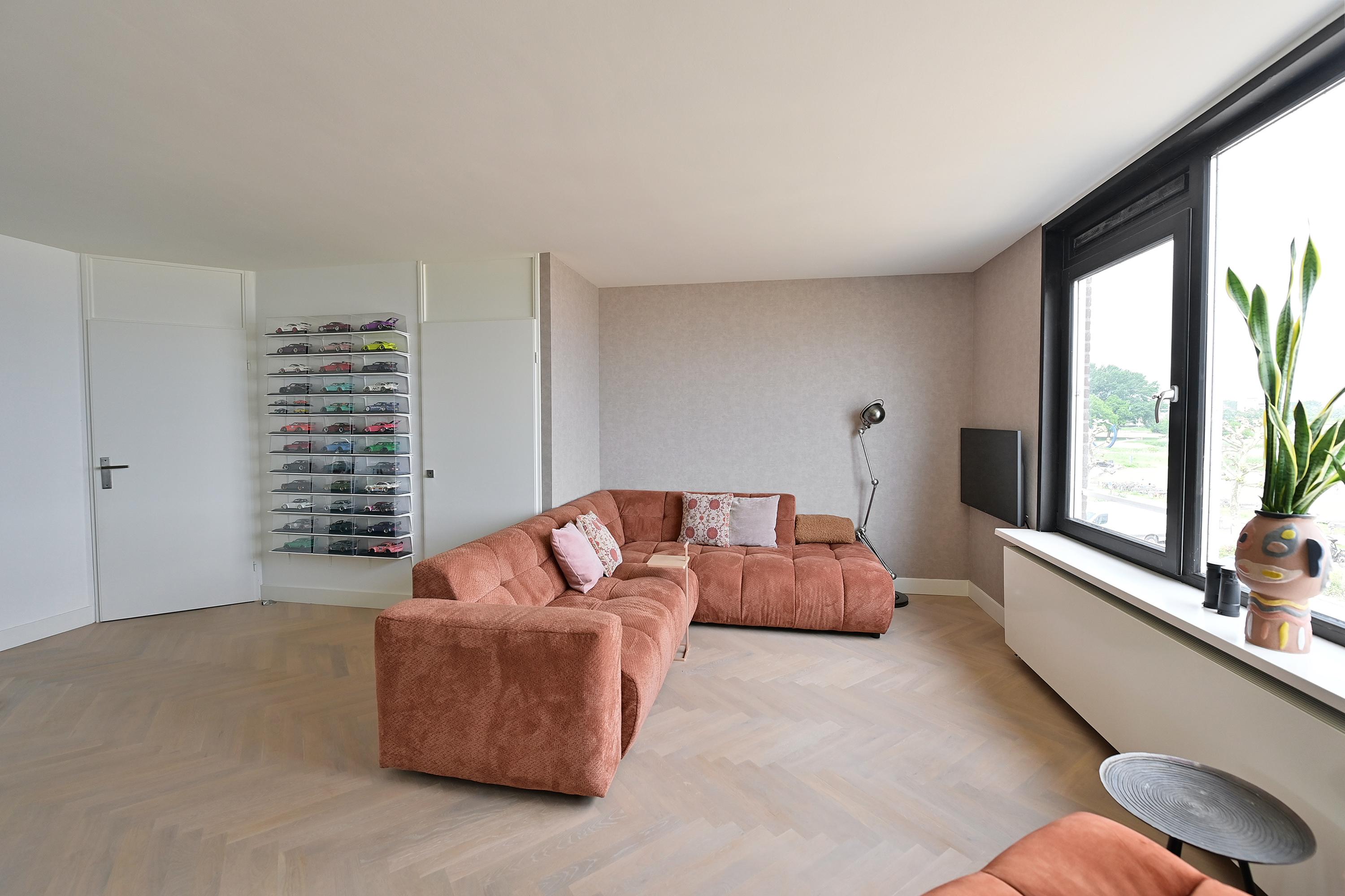 Appartement te koop: Zomerkade 202, Huizen