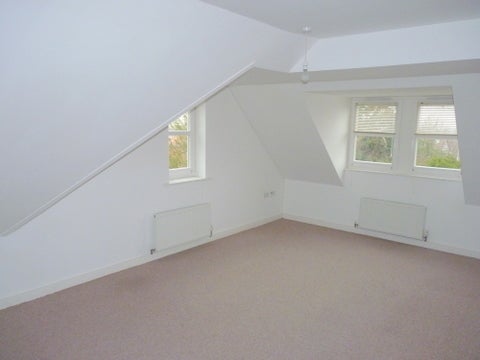 Flat Prenton Lane in Prenton