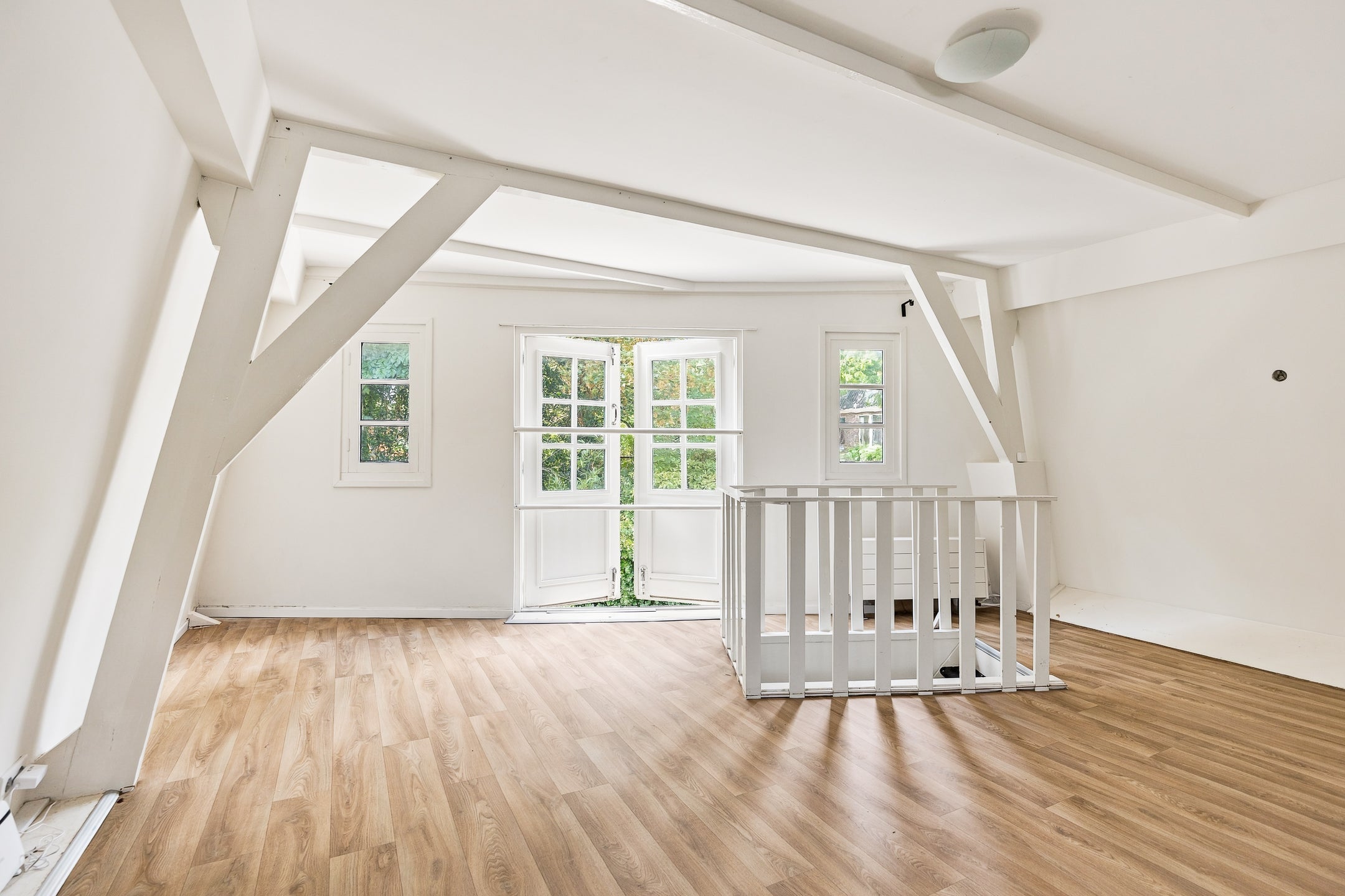 Hoekwoning te koop: Singel 1A, Weesp